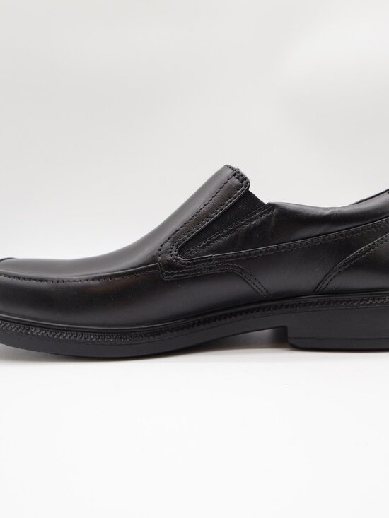 Hush Puppies Men\'s 10.5 Black Leather Waterproof Slip-On Loafers